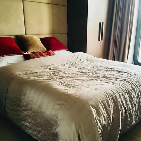Вилла Luxury Near Prague With Pool And Tennis Court